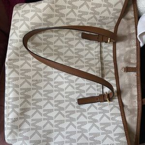 Michael Kors Tote